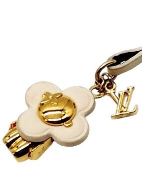 👜 LOUIS VUITTON VIVIENNE FLOWER BAG CHARM STRAP